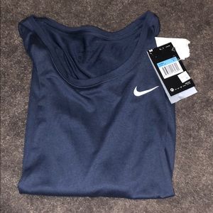 Nike Women’s Long Sleeve